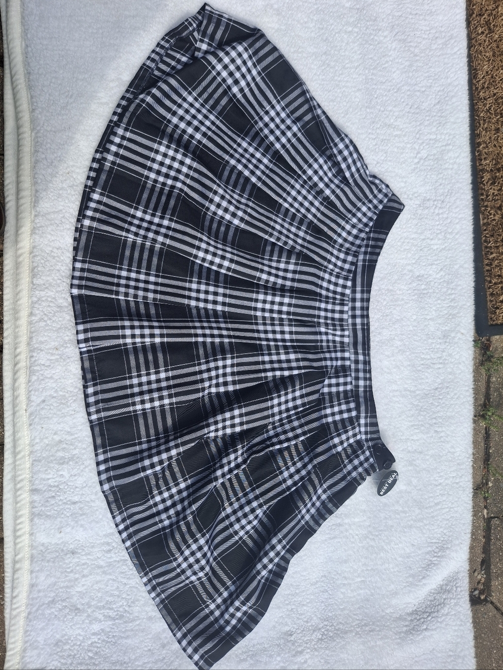 Forever 21 Black and White Plaid Mini Skirt Plus Size 1X